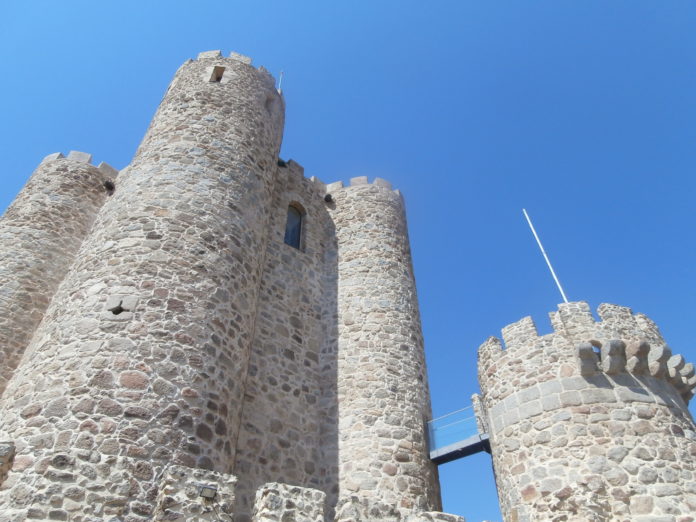 castillo coracera