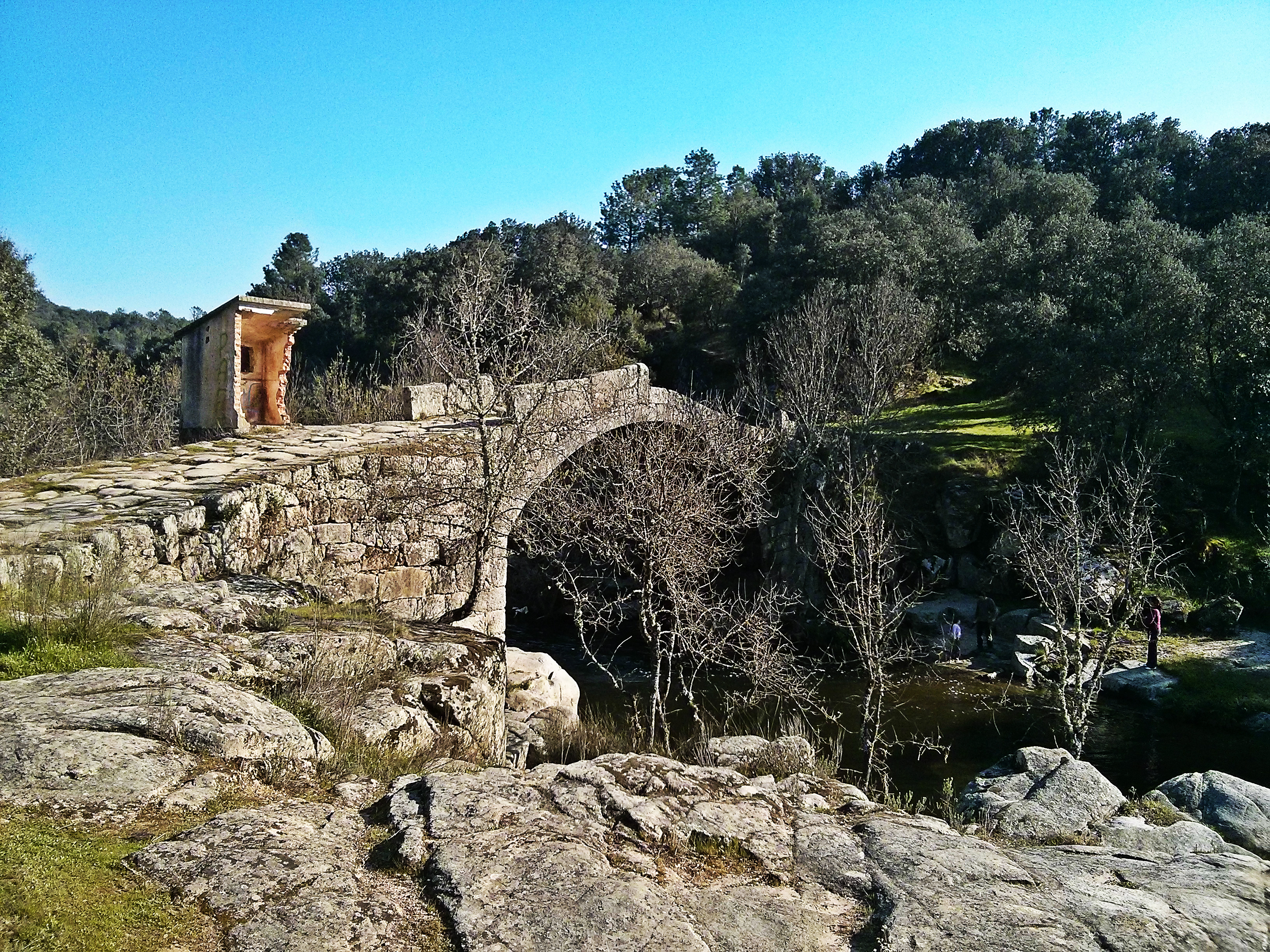 anchura parque Natural limpiador Puente Romano sobre el Rio Tietar (La Iglesuela, Toledo). – Otra Iberia